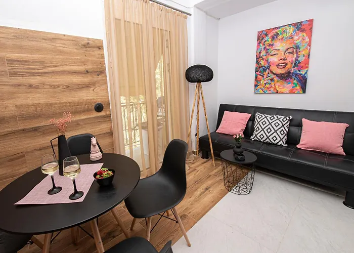 Διαμέρισμα Casa Cias